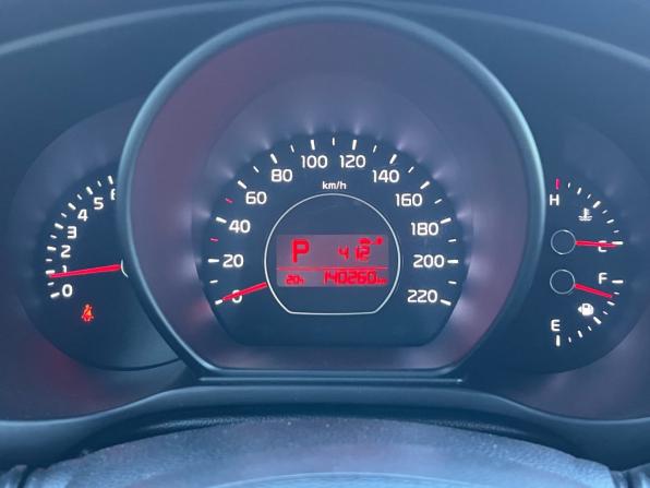 Kia Soul II Рестайлинг с пробегом 2017 года, цена 1 310 000 рублей, 140260 км, хэтчбек, Автокод Объявления