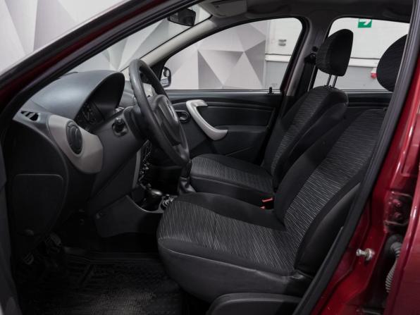 Renault Sandero I с пробегом 2013 года, цена 636 000 рублей, 71000 км, хэтчбек, Автокод Объявления