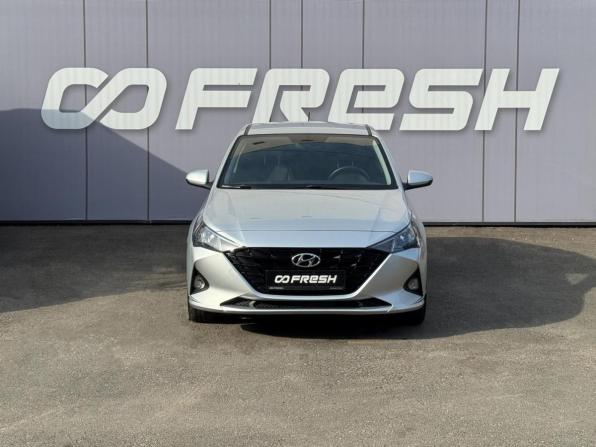 Hyundai Solaris II Рестайлинг с пробегом 2021 года, цена 1 649 000 рублей, 81006 км, седан, Автокод Объявления