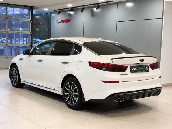 Kia Optima IV Рестайлинг с пробегом 2018 года, цена 1 797 000 рублей, 171617 км, седан, Автокод Объявления