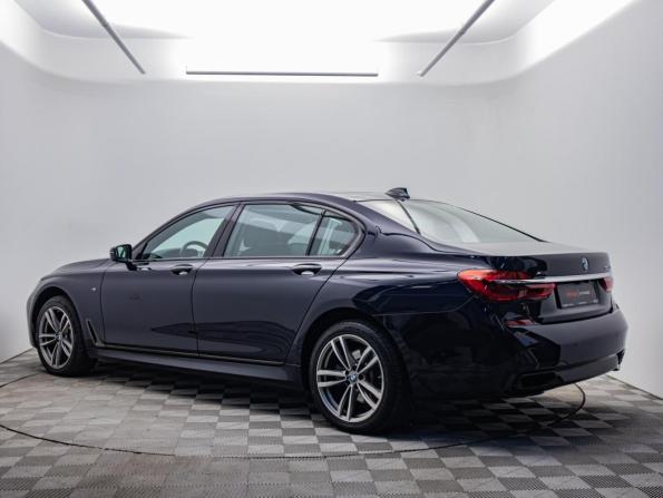 BMW 7 серии VI (G11/G12) с пробегом 2018 года, цена 4 597 000 рублей, 118500 км, седан, Автокод Объявления