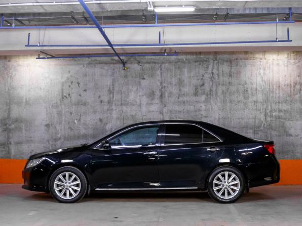 Toyota Camry VII (XV50) с пробегом 2014 года, цена 1 599 000 рублей, 293621 км, седан, Автокод Объявления