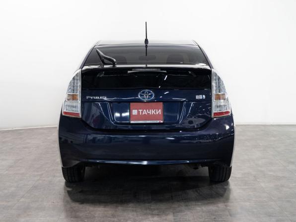 Toyota Prius III (XW30) с пробегом 2010 года, цена 895 000 рублей, 188263 км, лифтбек, Автокод Объявления