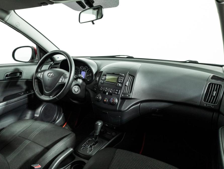 Hyundai i30 I Рестайлинг Санкт-Петербург  - изображение 9