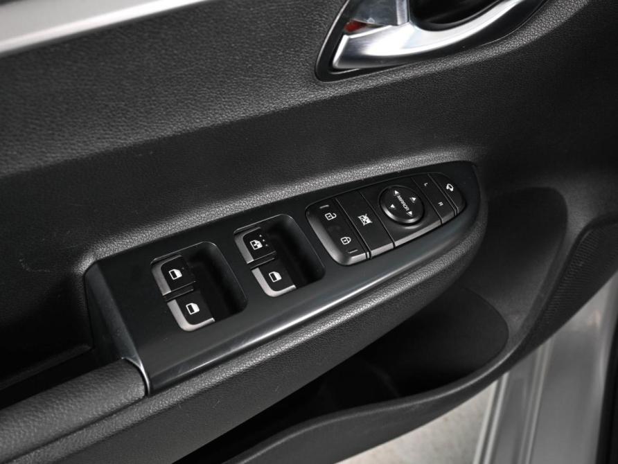 Kia Rio IV Рестайлинг Ростов-на-Дону  - изображение 16