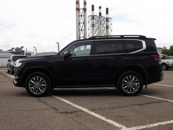 Toyota Land Cruiser 300 Series с пробегом 2023 года, цена 12 699 000 рублей, 26744 км, внедорожник, Автокод Объявления