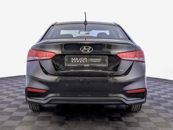 Hyundai Solaris II с пробегом 2017 года, цена 1 175 000 рублей, 163268 км, седан, Автокод Объявления