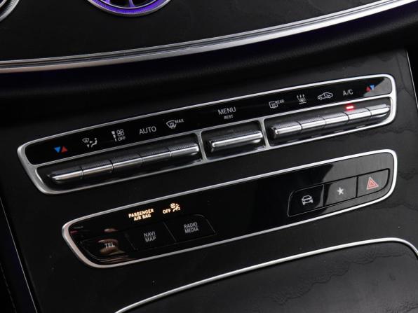 Mercedes-Benz E-Класс V (W213 S213 C238) Рестайлинг с пробегом 2021 года, цена 4 895 697 рублей, 76170 км, купе-хардтоп, Автокод Объявления