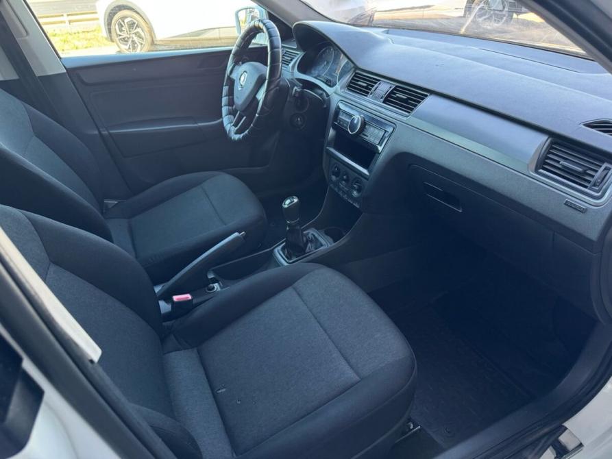 Skoda Rapid I Краснодар  - изображение 15