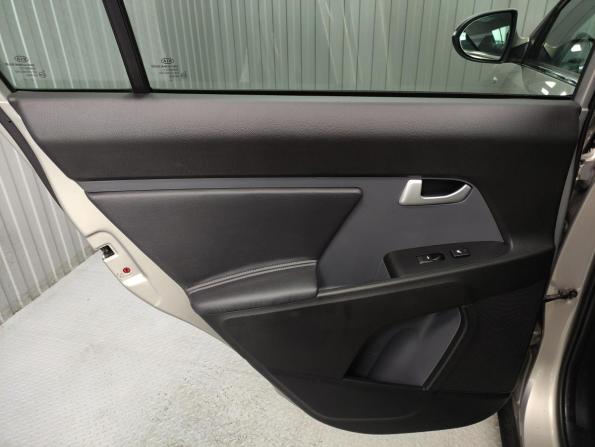Kia Sportage III с пробегом 2012 года, цена 1 662 000 рублей, 98500 км, внедорожник, Автокод Объявления
