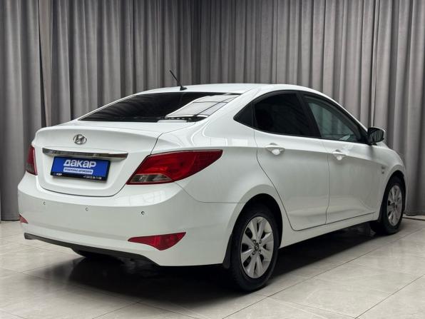 Hyundai Solaris I Рестайлинг с пробегом 2016 года, цена 1 329 000 рублей, 76569 км, седан, Автокод Объявления