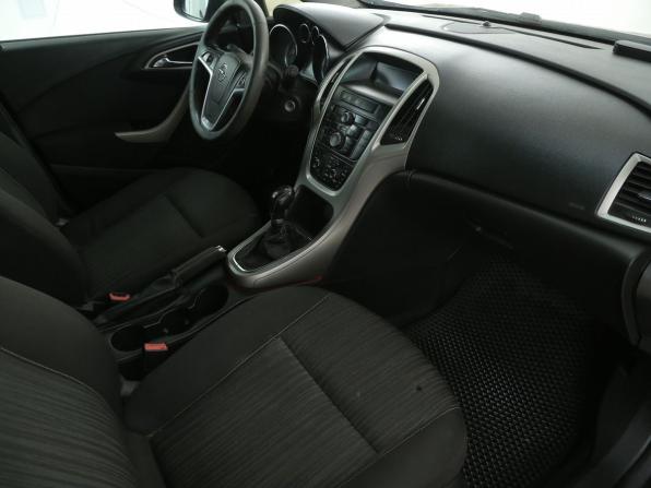 Opel Astra J с пробегом 2011 года, цена 479 000 рублей, 260000 км, хэтчбек, Автокод Объявления