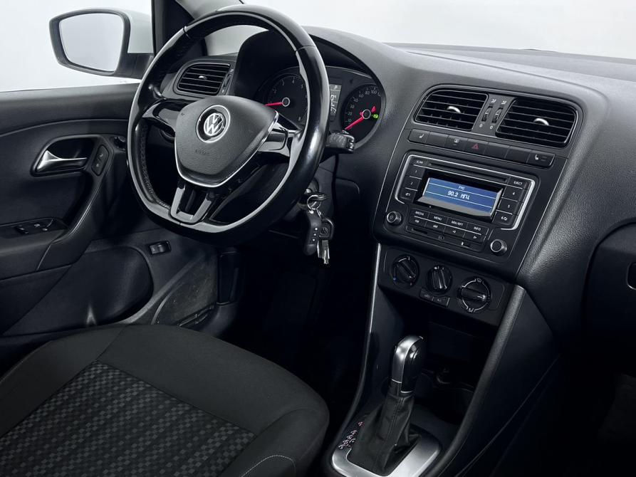 Volkswagen Polo V Рестайлинг Калининград  - изображение 13