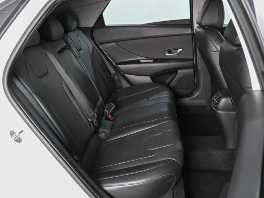 Hyundai Elantra VII (CN7) Ростов-на-Дону  - изображение 7