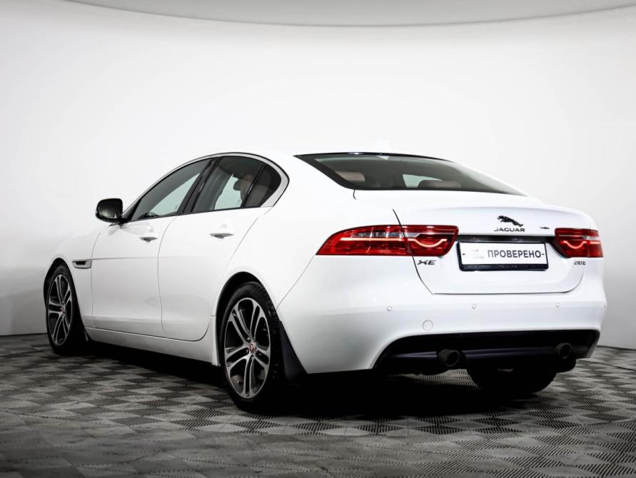 Jaguar XE I Санкт-Петербург  - изображение 7