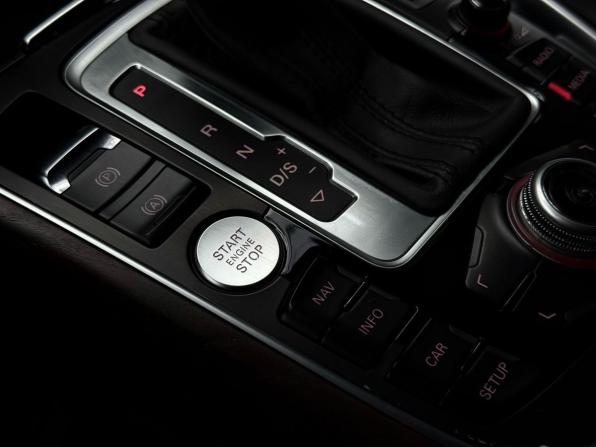 Audi Q5 I (8R) Рестайлинг с пробегом 2013 года, цена 2 299 000 рублей, 148215 км, внедорожник, Автокод Объявления