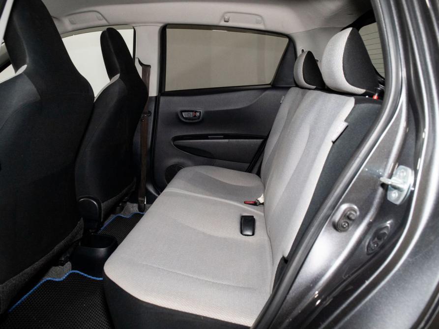 Toyota Vitz III (XP130) Иркутск  - изображение 7