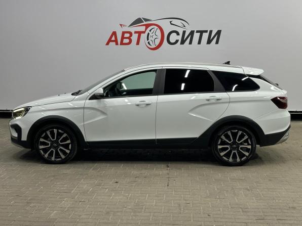Lada (ВАЗ) Vesta I Рестайлинг (NG) с пробегом 2024 года, цена 1 591 000 рублей, 23000 км, универсал, Автокод Объявления