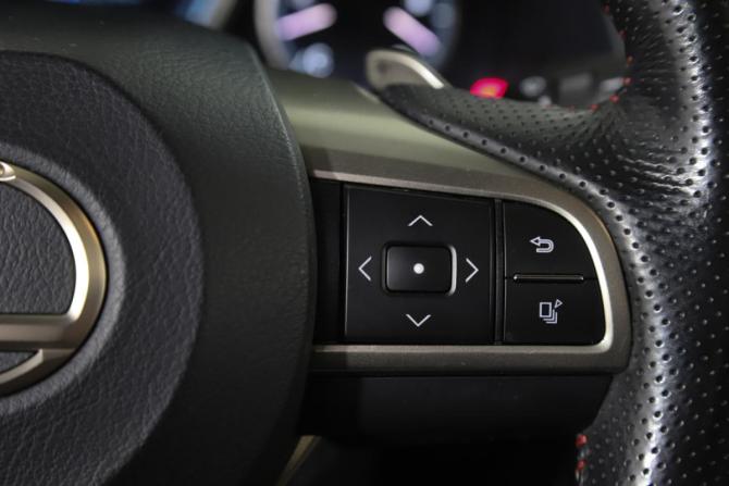 Lexus RX IV Рестайлинг с пробегом 2019 года, цена 5 444 000 рублей, 45500 км, внедорожник, Автокод Объявления