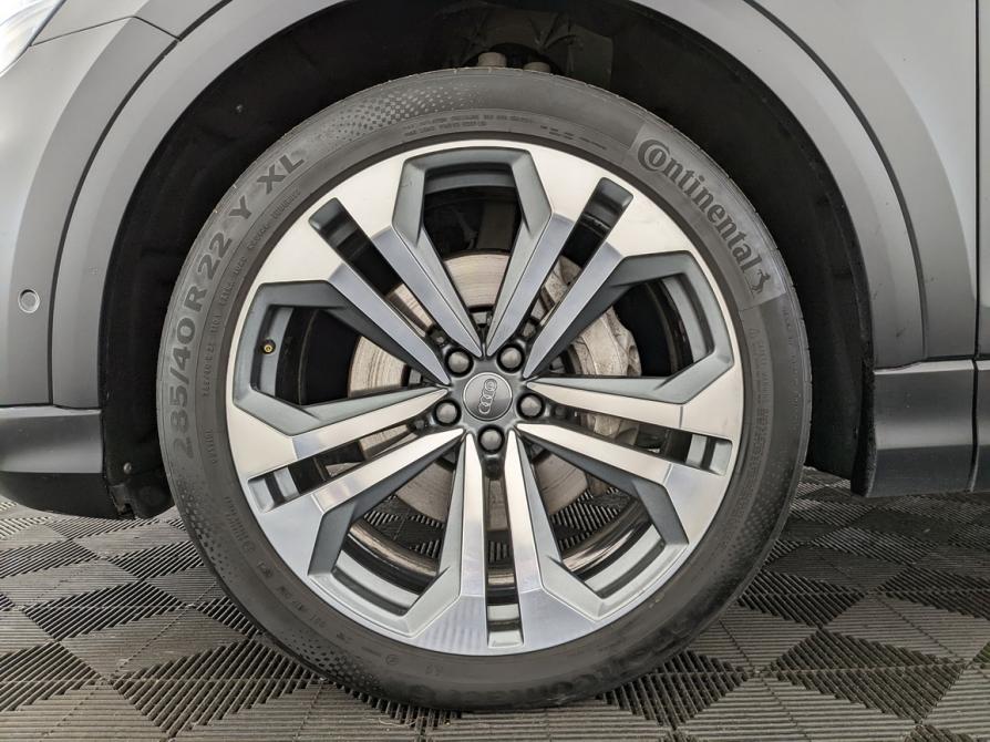 Audi Q8 I (4M) Москва  - изображение 19