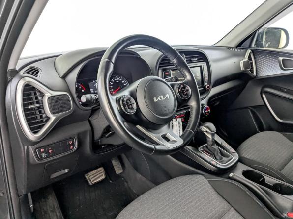 Kia Soul III с пробегом 2021 года, цена 1 999 000 рублей, 61437 км, хэтчбек, Автокод Объявления