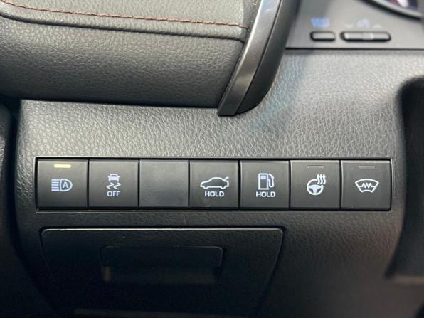Toyota Camry VIII (XV70) с пробегом 2019 года, цена 2 590 000 рублей, 130776 км, универсал, Автокод Объявления