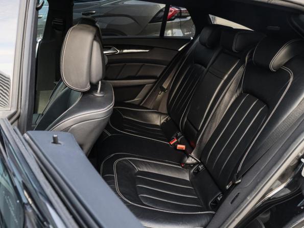 Mercedes-Benz CLS II (C218) Рестайлинг с пробегом 2017 года, цена 3 100 000 рублей, 140045 км, универсал, Автокод Объявления