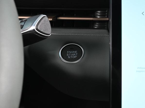 Changan Lamore с пробегом 2023 года, цена 2 049 000 рублей, 29629 км, седан, Автокод Объявления