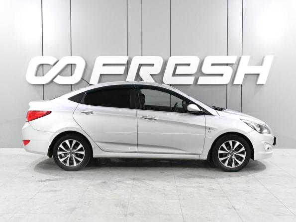 Hyundai Solaris I Рестайлинг с пробегом 2016 года, цена 1 099 000 рублей, 137770 км, седан, Автокод Объявления