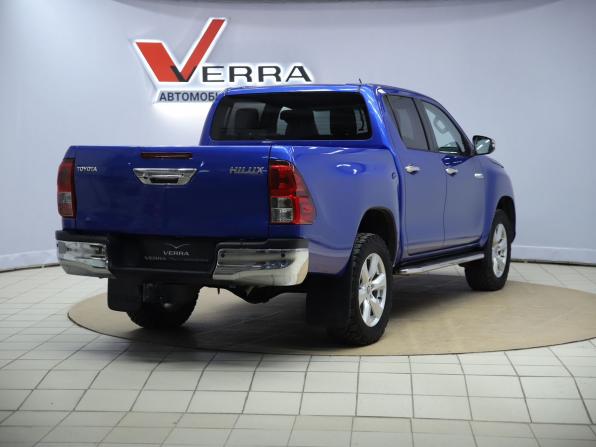 Toyota Hilux VIII с пробегом 2015 года, цена 2 830 000 рублей, 140003 км, offers.body_type.unknown, Автокод Объявления