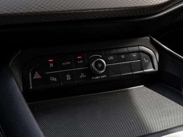 Haval F7 I Рестайлинг с пробегом 2022 года, цена 1 725 000 рублей, 117955 км, внедорожник, Автокод Объявления