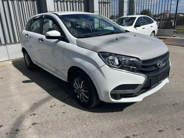 Lada (ВАЗ) XRAY I с пробегом 2017 года, цена 522 000 рублей, 195288 км, хэтчбек, Автокод Объявления
