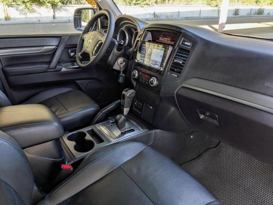 Mitsubishi Pajero IV Рестайлинг 1 Екатеринбург  - изображение 14
