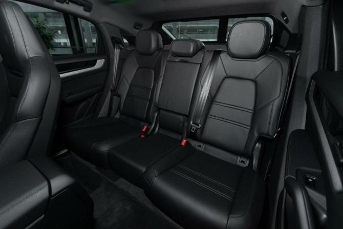 Новый Porsche Cayenne III Рестайлинг 2025 года, цена 16 610 000 рублей, внедорожник, Автокод Объявления