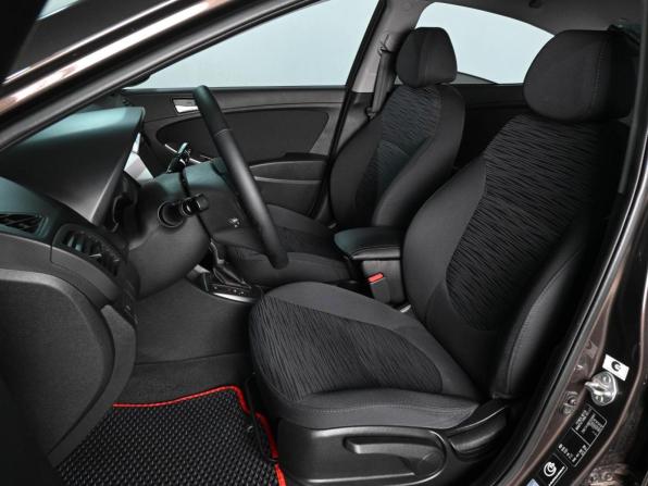 Hyundai Solaris I Рестайлинг с пробегом 2015 года, цена 1 259 000 рублей, 106575 км, седан, Автокод Объявления