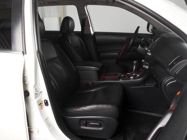 Toyota Highlander II (XU40) Рестайлинг с пробегом 2013 года, цена 1 499 000 рублей, 252040 км, внедорожник, Автокод Объявления