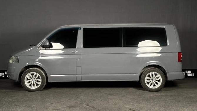 Volkswagen Caravelle T5 Рестайлинг с пробегом 2012 года, цена 1 776 471 рубль, 280000 км, минивэн, Автокод Объявления