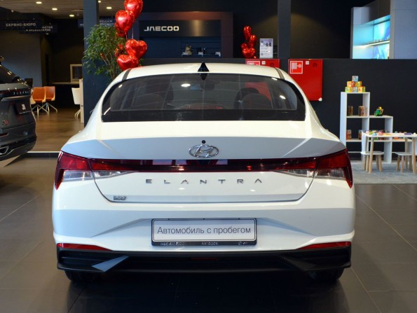 Hyundai Elantra VII (CN7) с пробегом 2021 года, цена 1 849 000 рублей, 62404 км, седан, Автокод Объявления