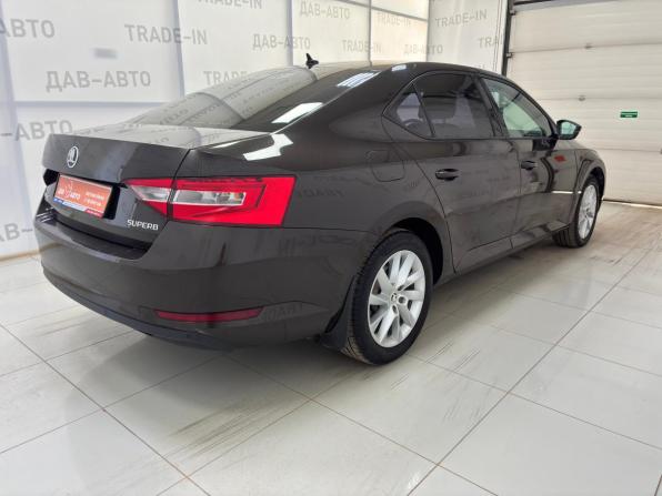 Skoda Superb III с пробегом 2018 года, цена 1 780 000 рублей, 155000 км, лифтбек, Автокод Объявления