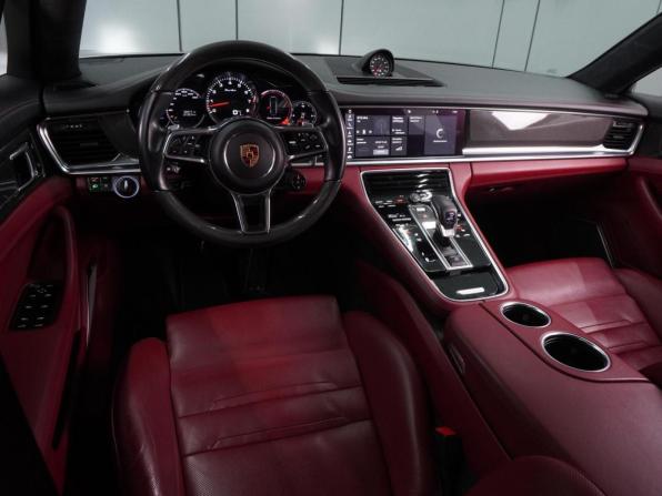 Porsche Panamera II с пробегом 2017 года, цена 7 639 000 рублей, 50411 км, лифтбек, Автокод Объявления