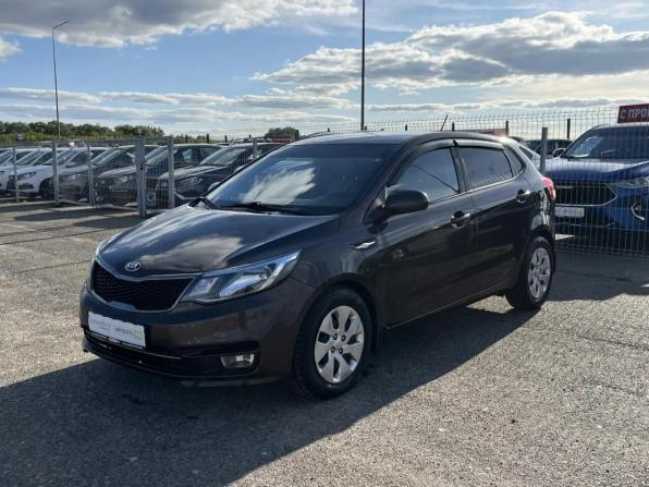 Kia Rio III Рестайлинг с пробегом 2016 года, цена 1 177 500 рублей, 97092 км, хэтчбек, Автокод Объявления