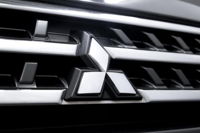 Mitsubishi Pajero IV Рестайлинг 1 с пробегом 2014 года, цена 2 100 000 рублей, 322908 км, внедорожник, Автокод Объявления
