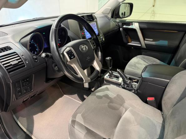 Toyota Land Cruiser Prado 150 Series с пробегом 2013 года, цена 3 110 000 рублей, 221000 км, внедорожник, Автокод Объявления