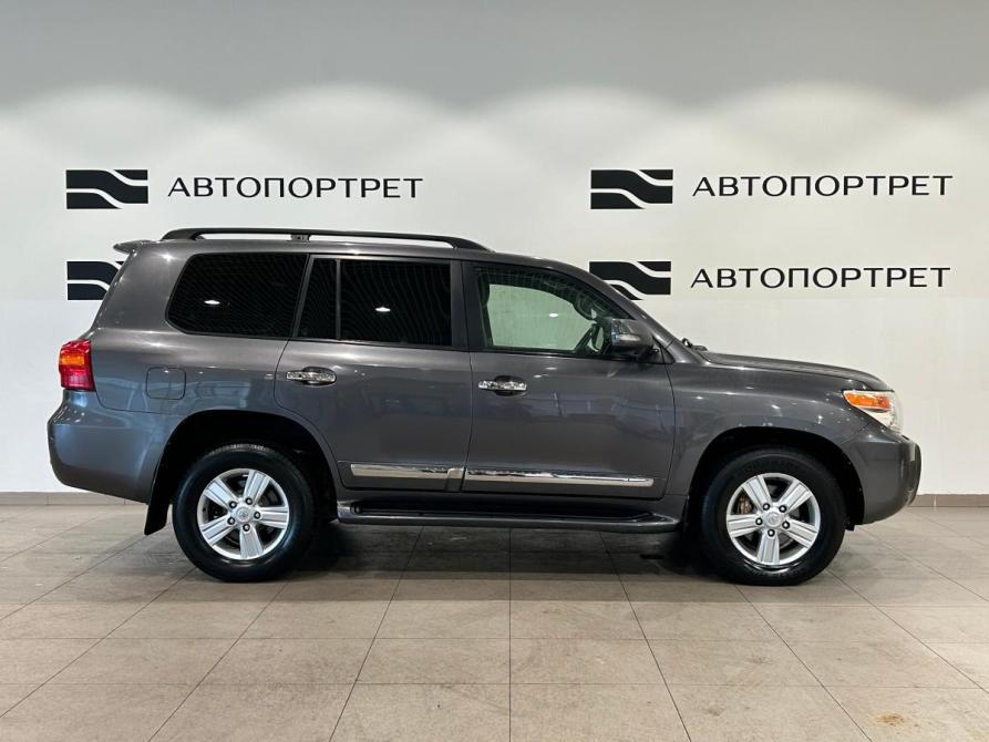 Toyota Land Cruiser 200 Series Рестайлинг 1 Санкт-Петербург  - изображение 8