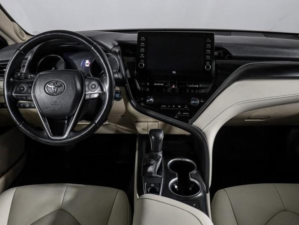 Toyota Camry VIII (XV70) Рестайлинг с пробегом 2021 года, цена 3 499 000 рублей, 69564 км, седан, Автокод Объявления