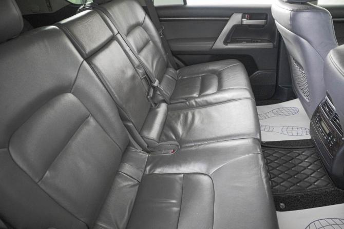 Toyota Land Cruiser 200 Series с пробегом 2009 года, цена 3 449 000 рублей, 318000 км, внедорожник, Автокод Объявления