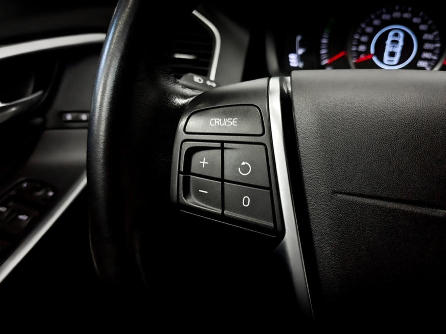 Volvo XC60 I Рестайлинг Москва  - изображение 26