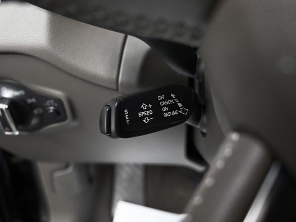 Audi Q5 I (8R) Рестайлинг с пробегом 2016 года, цена 2 295 000 рублей, 140888 км, внедорожник, Автокод Объявления
