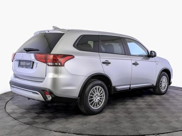 Mitsubishi Outlander III Рестайлинг 3 с пробегом 2021 года, цена 2 465 000 рублей, 53816 км, внедорожник, Автокод Объявления