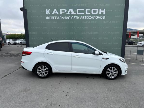 Kia Rio III Рестайлинг с пробегом 2016 года, цена 1 199 000 рублей, 89226 км, седан, Автокод Объявления